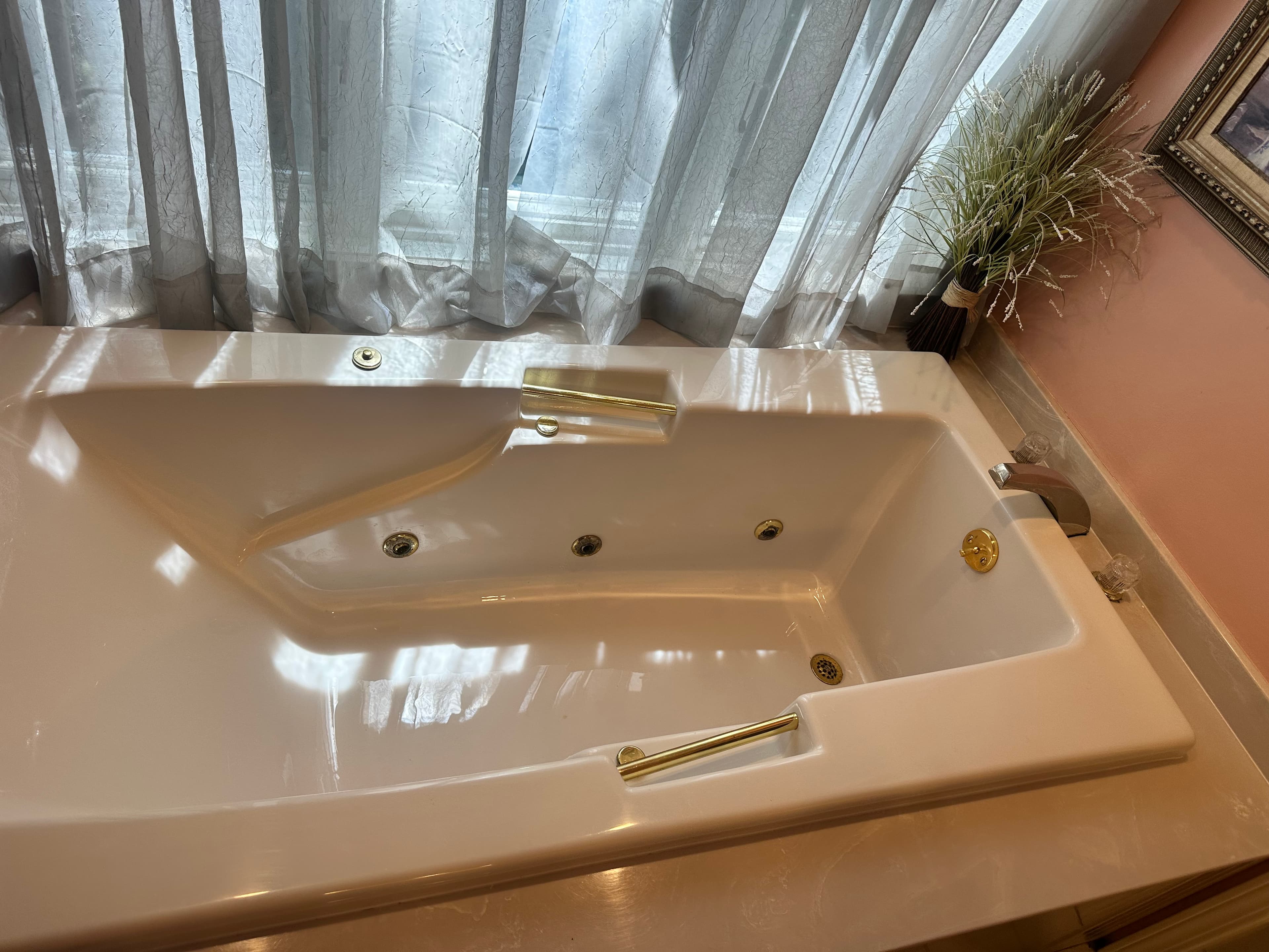 Tub detail clean after