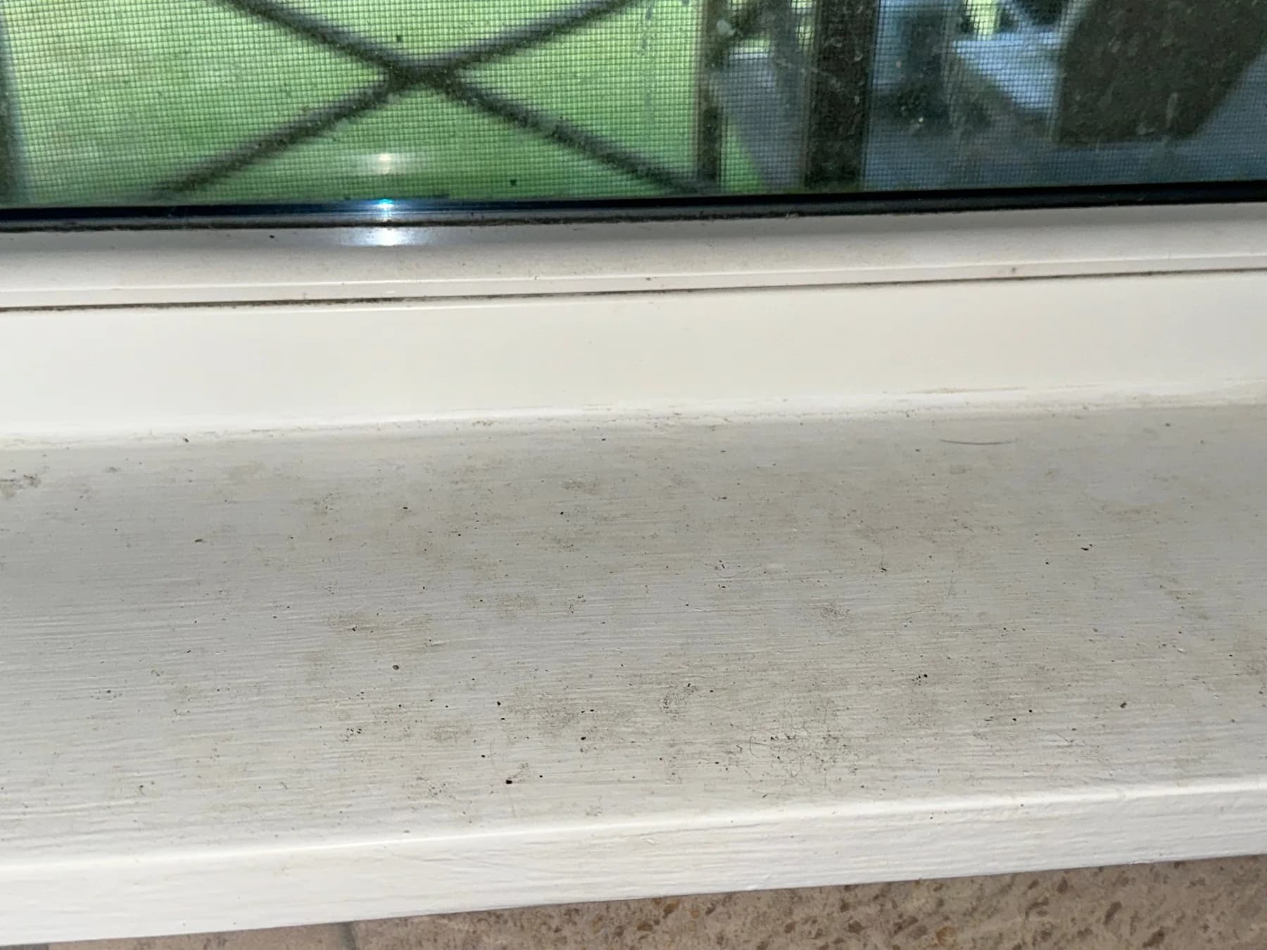Window sill detail before