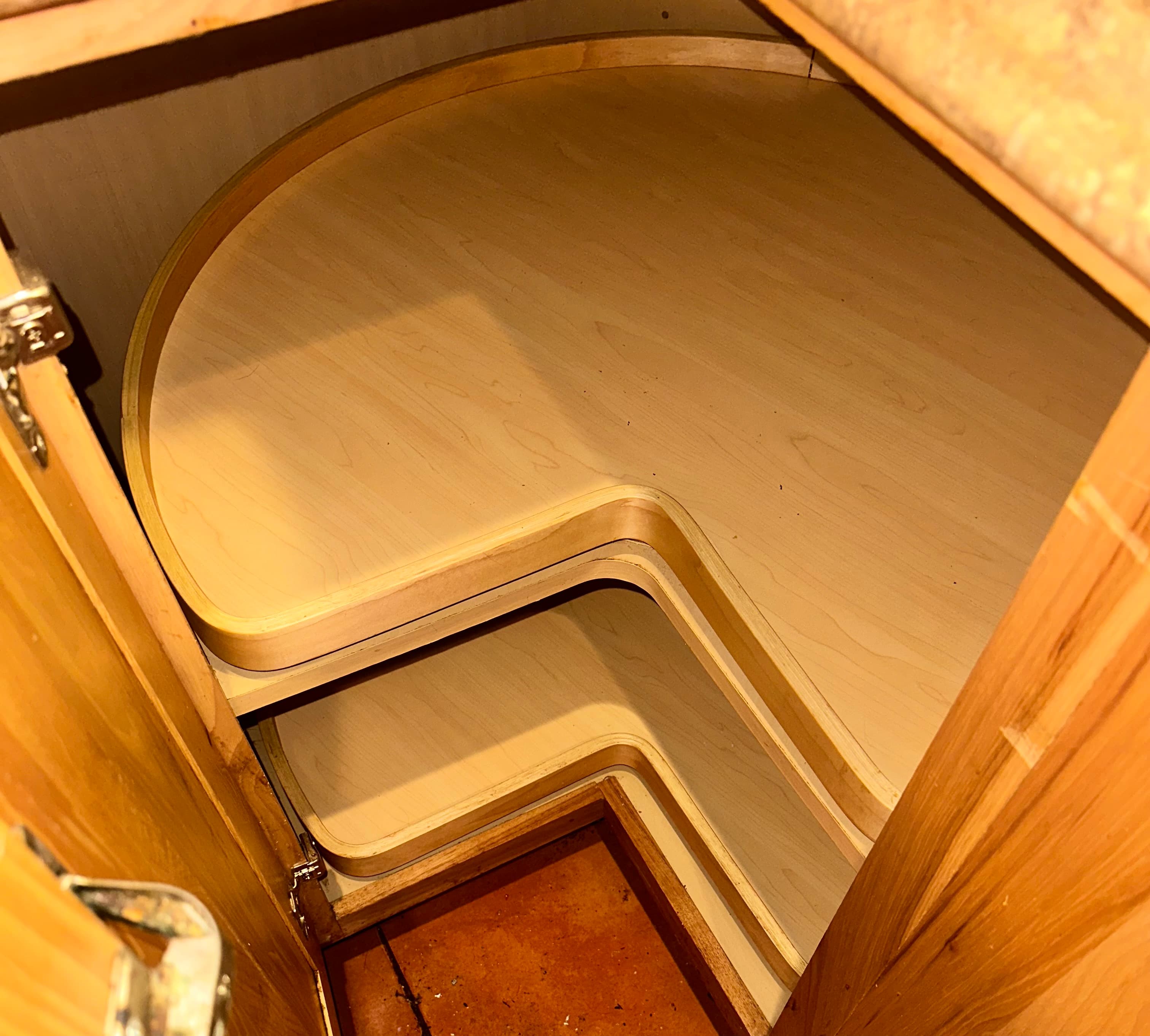 Organized kitchen cabinet after a home organization reset